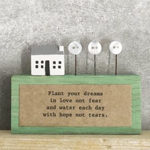 Dekorasjon hus og trr - Plant your dreams