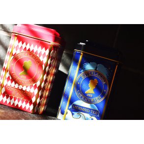 Sm bokser med 12 pyramideposer